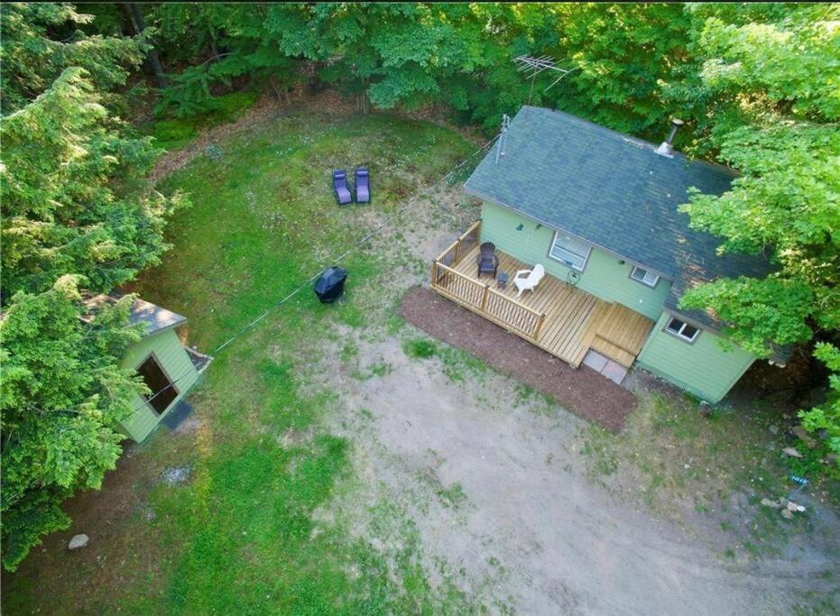 Muskoka Manor Villa Dwight Exterior photo